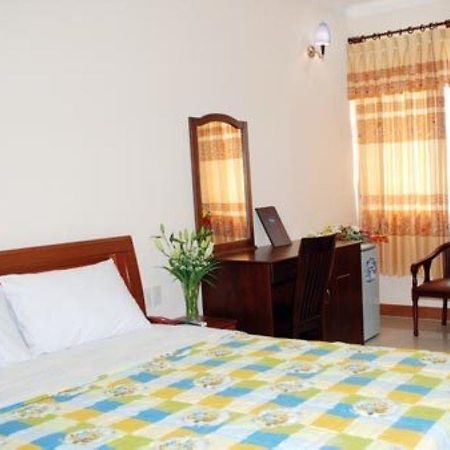 Ha Long Hotel チャウドック エクステリア 写真