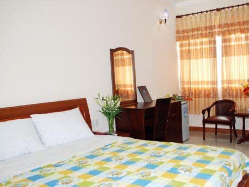 Ha Long Hotel チャウドック エクステリア 写真